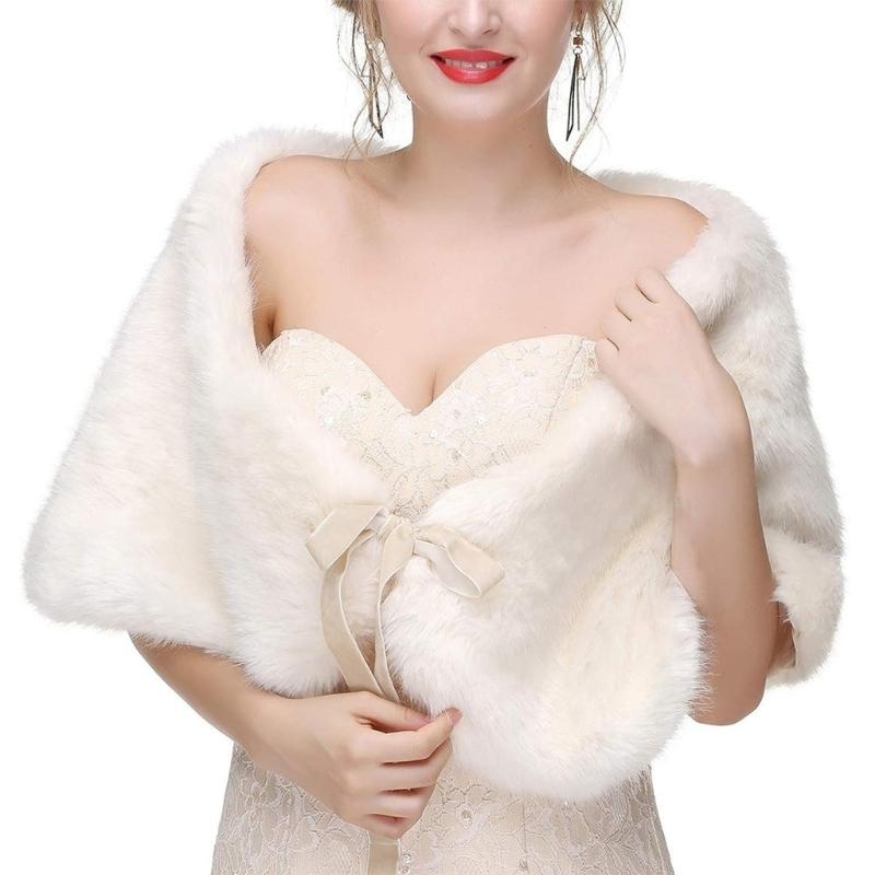 Stole Wedding Shawl - 652F Sofisticate stole in pelliccia sintetica,