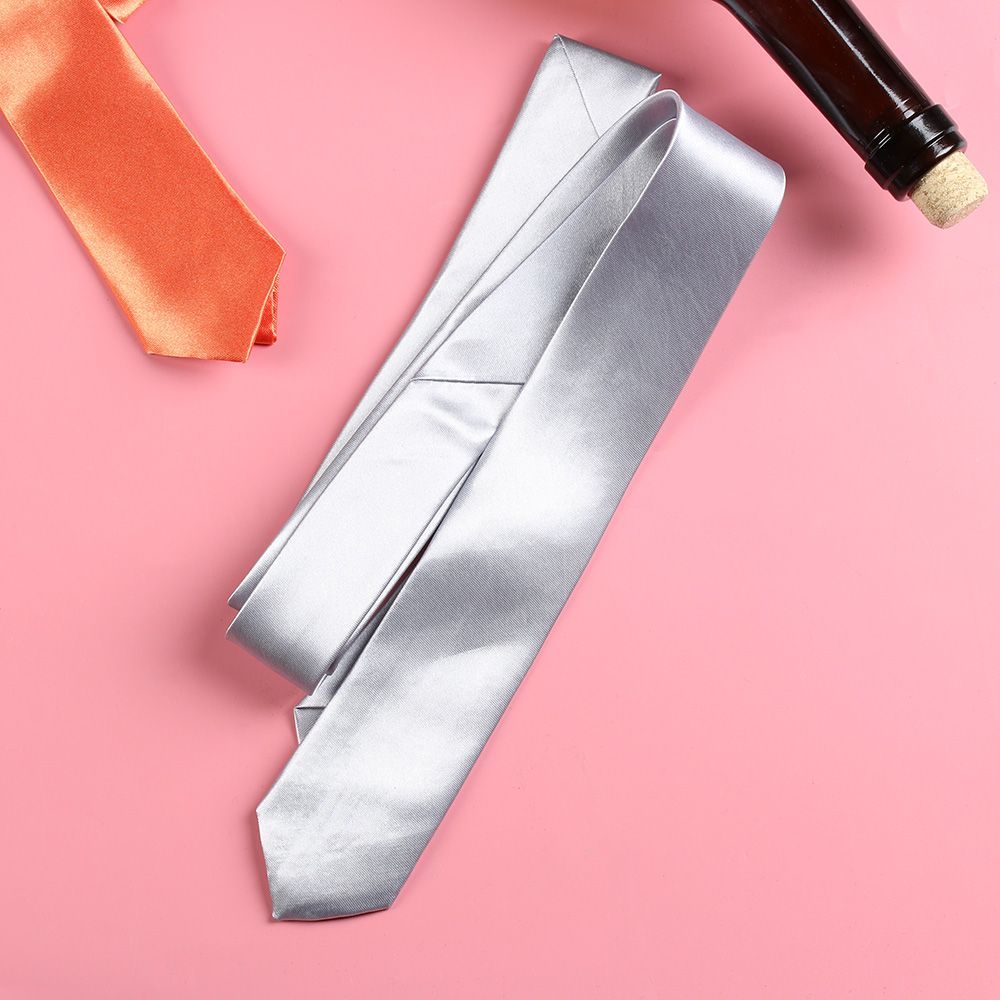Cravatta di seta con cravatta  - Skinny Tie Men recensione e prezzo
