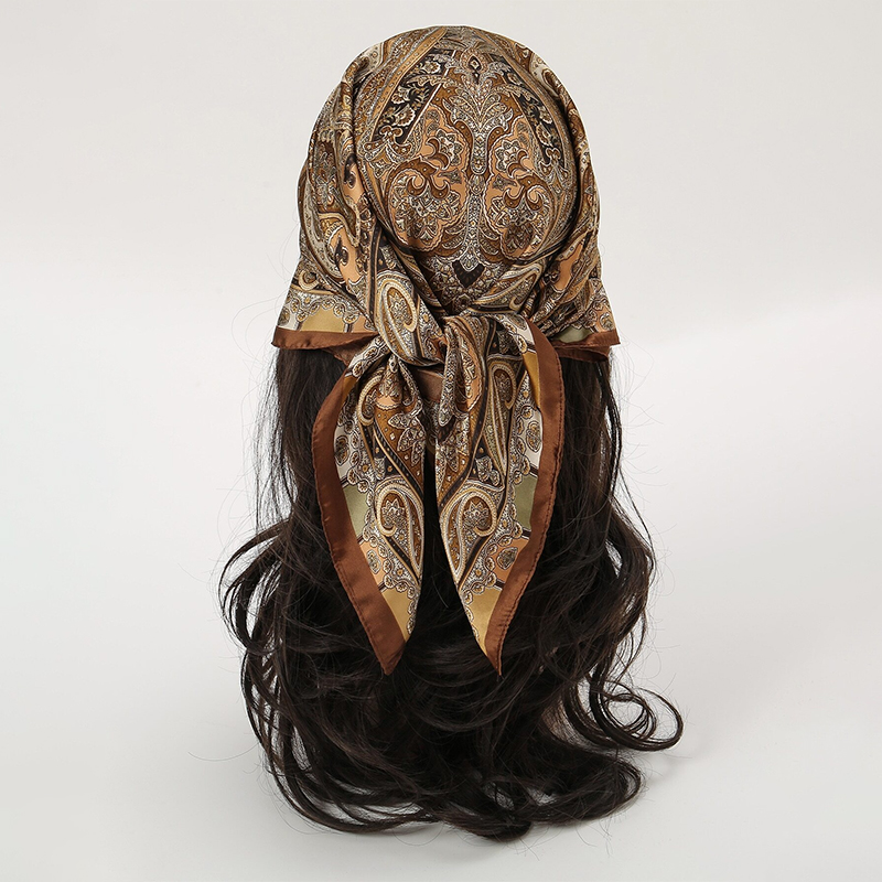 Sciarpa quadrata in seta di ma - Face Scarf Mask recensione e prezzo