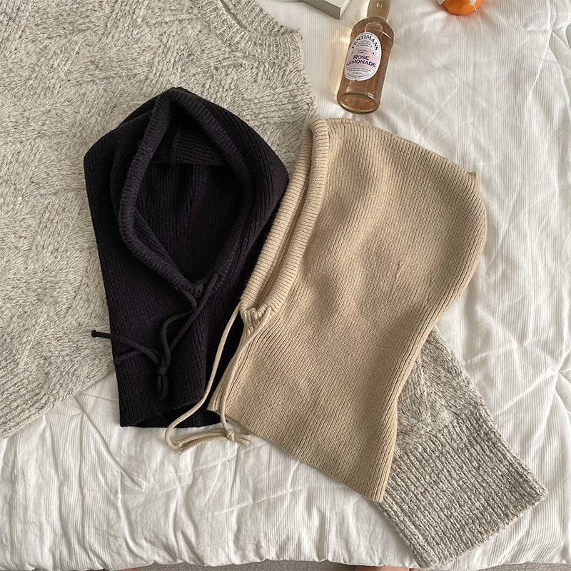 Sciarpa infinita con cappuccio - Infinity Scarf Knit recensione e prezzo