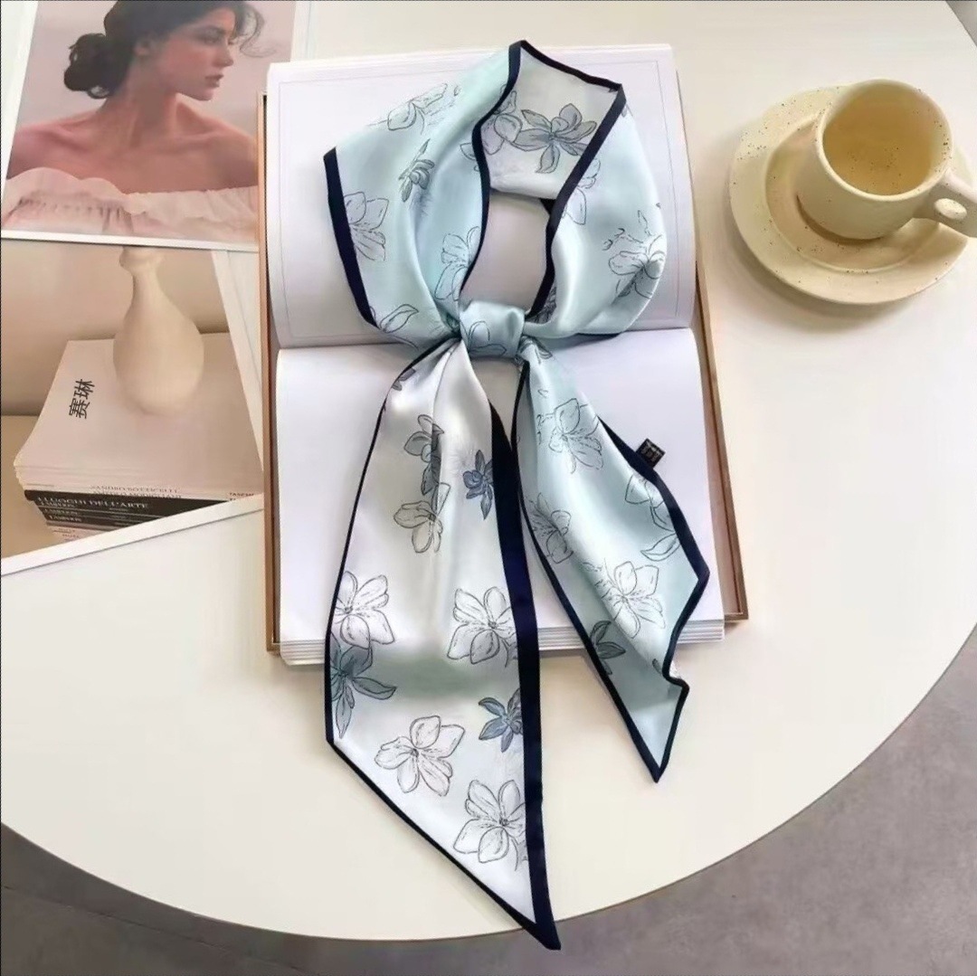 Foulard Quadrato di Lusso in S - Silk Tie Striped recensione e prezzo