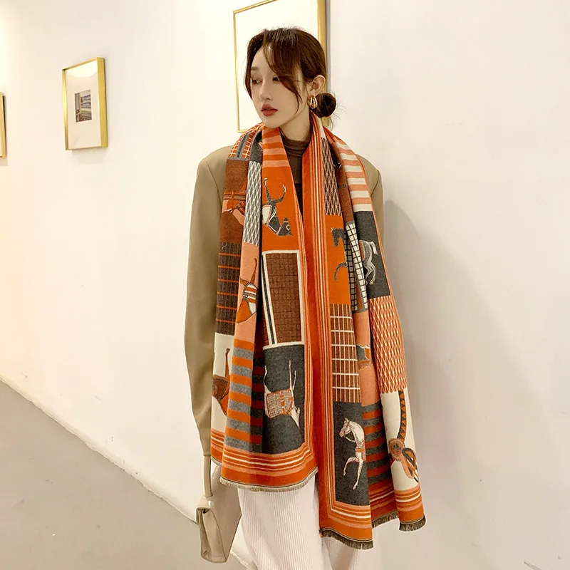 2024 Nuovo Lusso di Inverno Sc - Woven Scarf Blanket recensione e prezzo