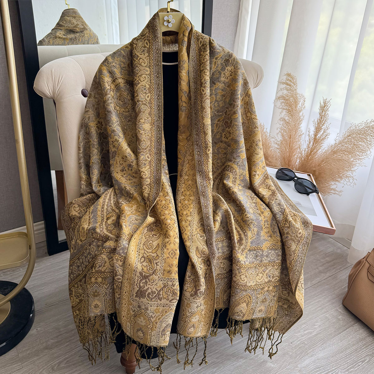2025 Nappa Coperta Design Stil - Woven Scarf Blanket recensione e prezzo