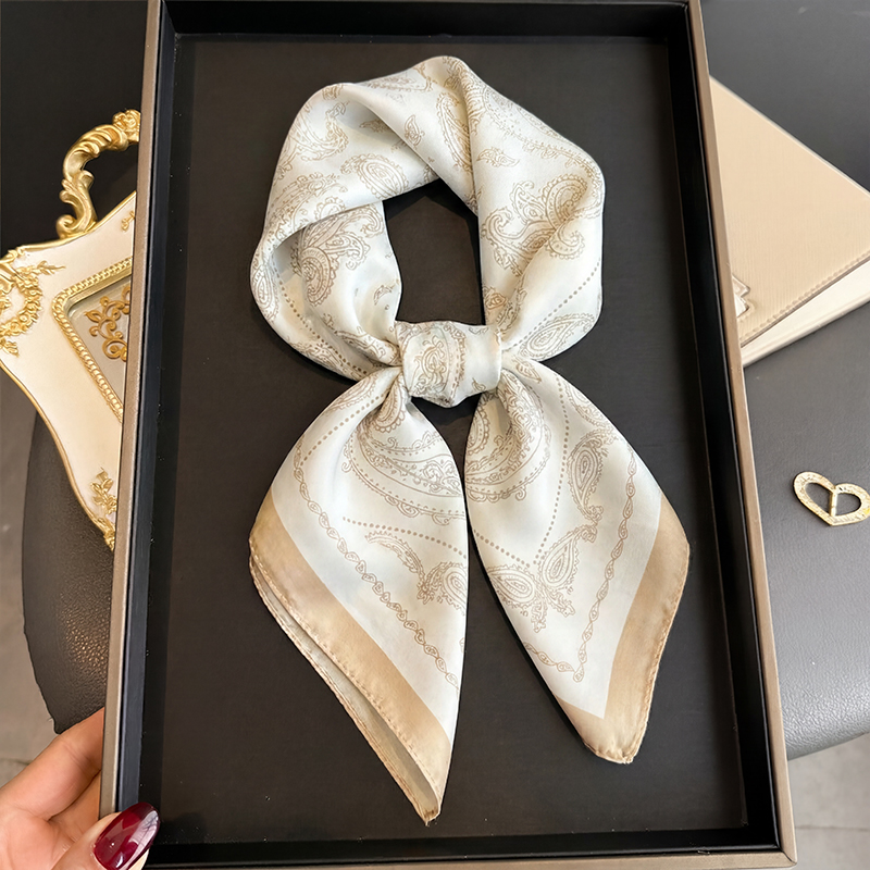 Foulard Quadrato Vintage Beige - Face Scarf Mask recensione e prezzo
