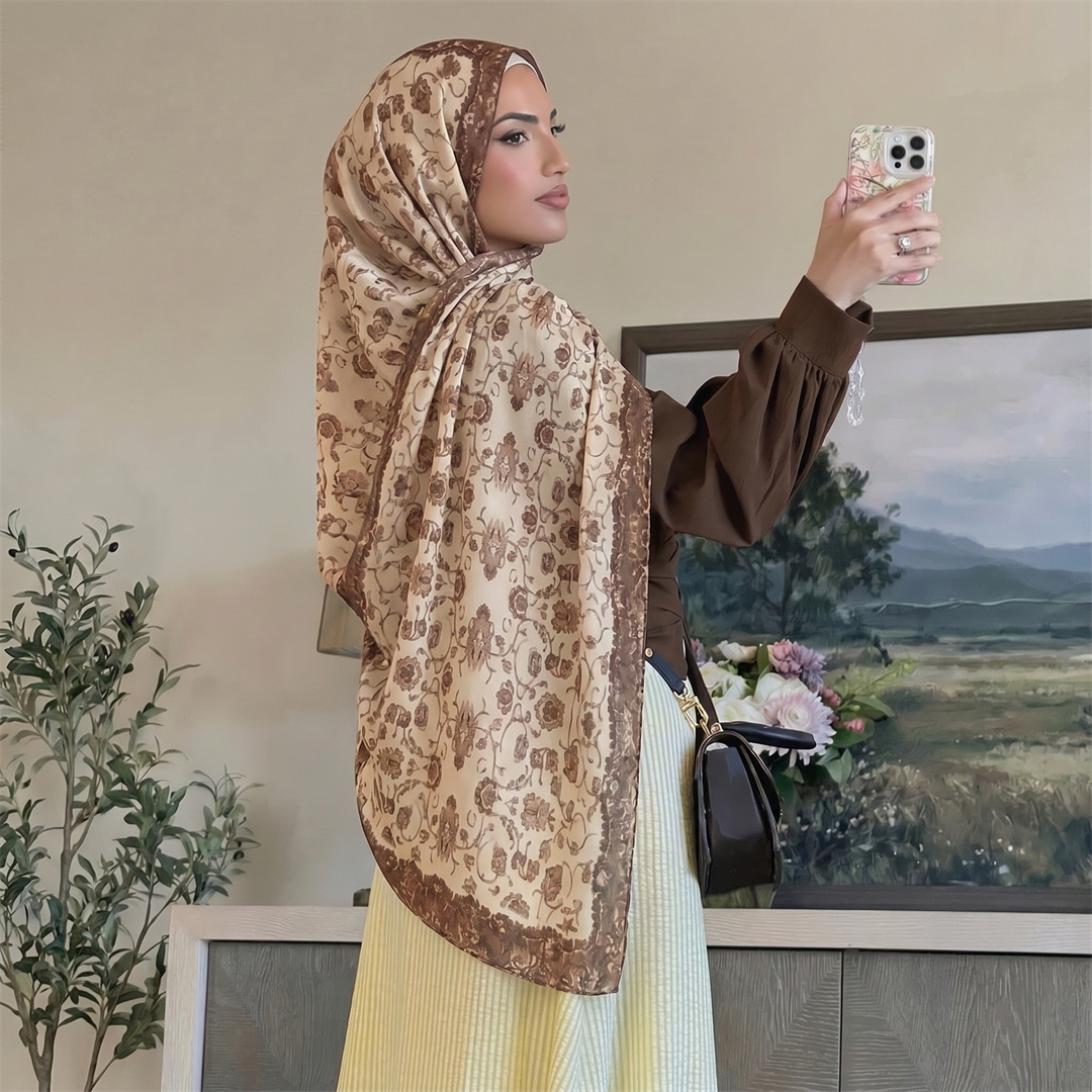 Hijab Vintage con Stampa Flore - Head Wrap Turban recensione e prezzo